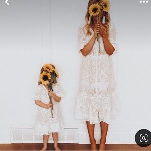 IVY CITY CO Monroe Dress- Size Large, white lace dress